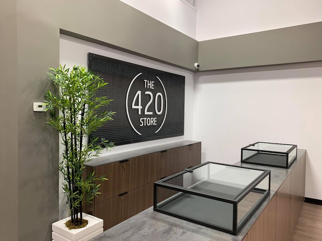 The 420 Store Cannabis | 370 Kent St W, Lindsay, ON K9V 6G8, Canada | Phone: (705) 289-9333