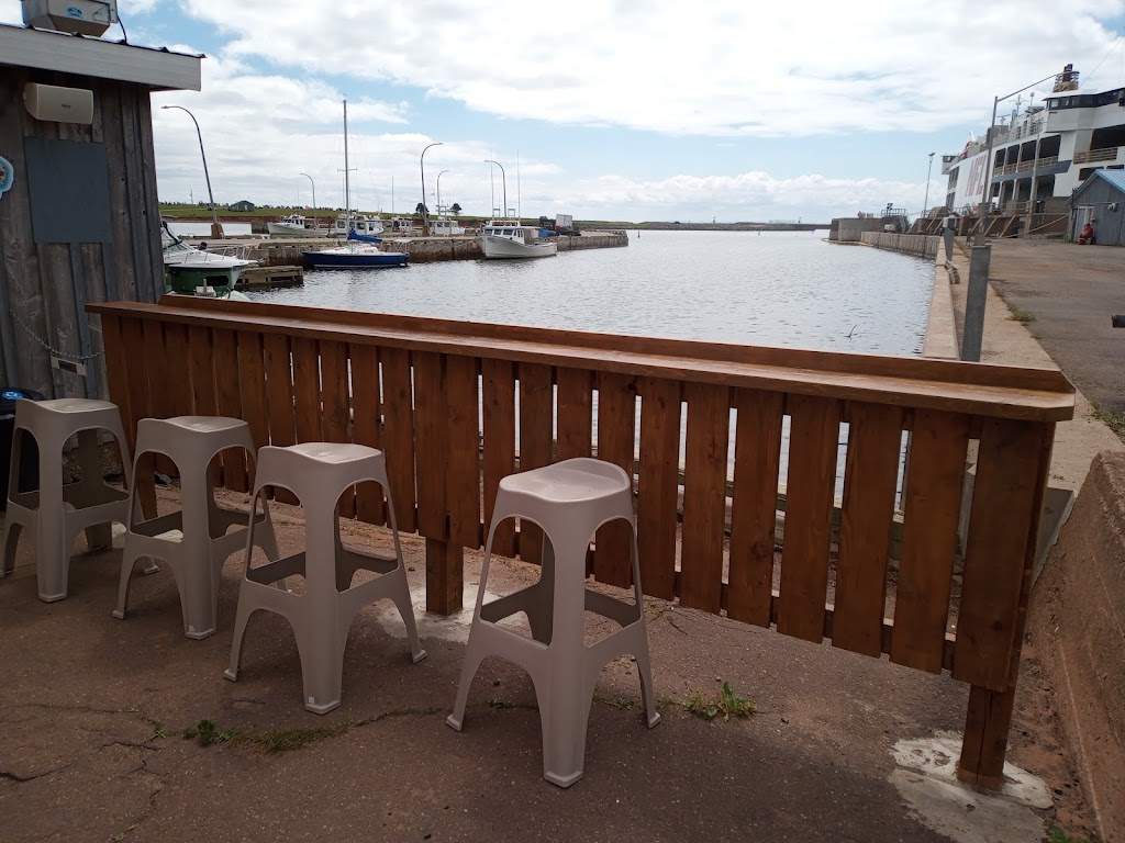 Treenas Takeout | 84 Lighthouse Rd, Wood Islands, PE C0A 1B0, Canada | Phone: (902) 962-2777
