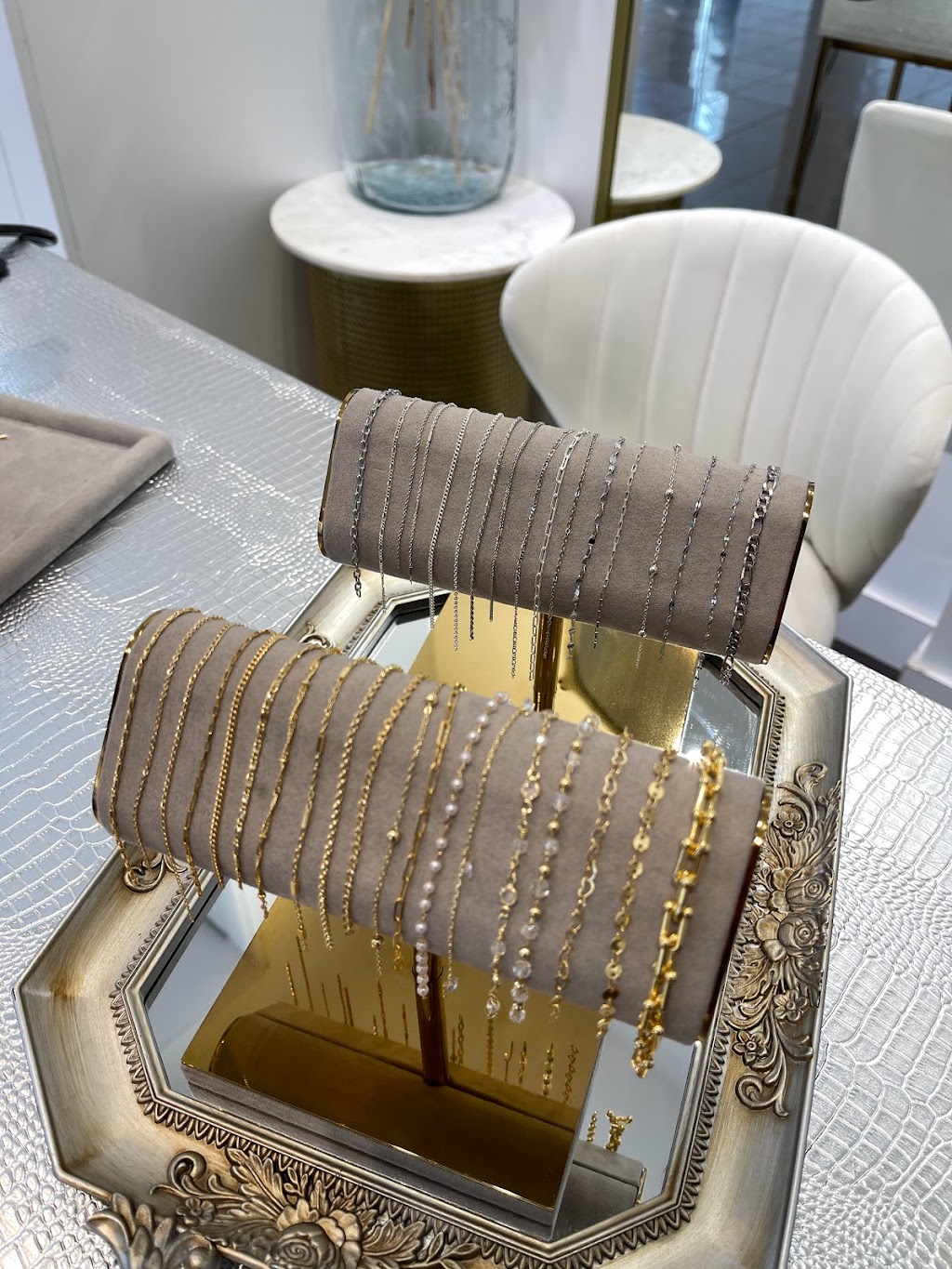 Glam Bar Bazaar | 1485 Portage Ave, Winnipeg, MB R3G 0W4, Canada | Phone: (204) 786-4526
