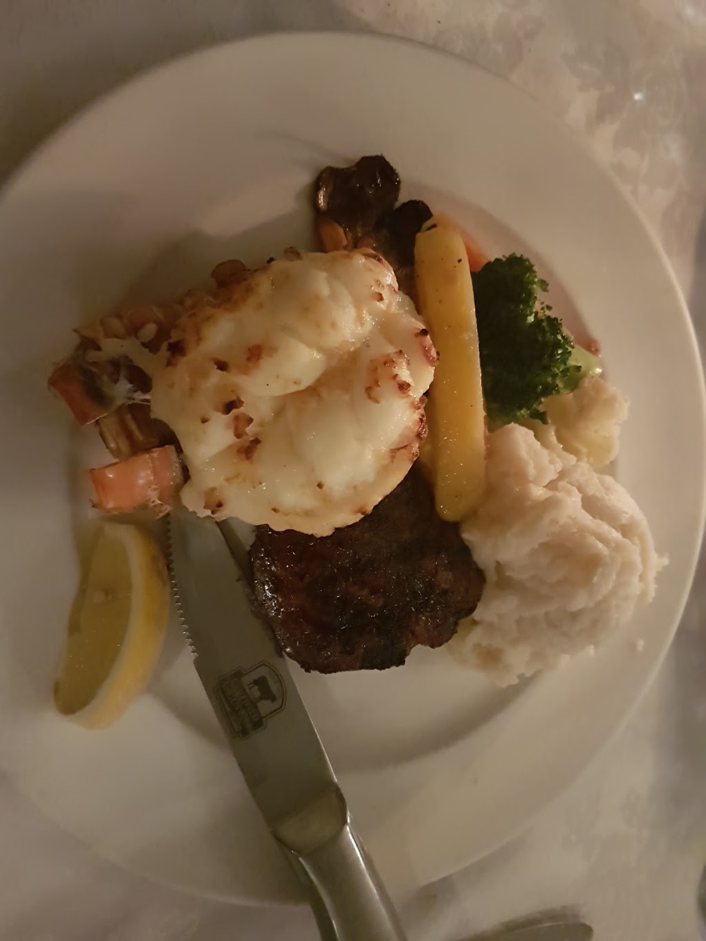 Blackhorn Steakhouse | 251 Ellesmere Rd, Scarborough, ON M1R 4E4, Canada | Phone: (416) 449-2841