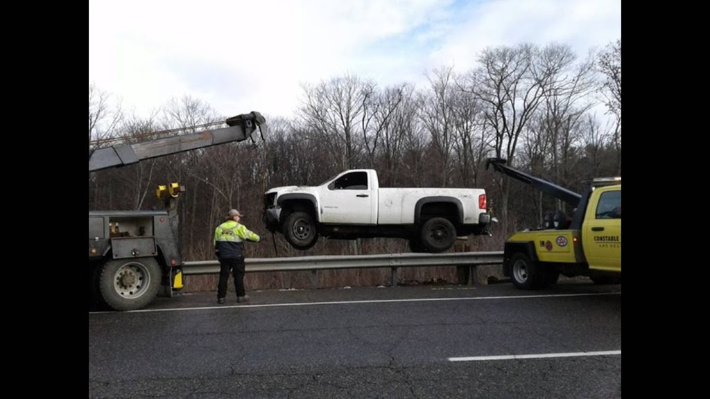 Constable Towing & Recovery | 48 Hoddys Side Rd, Parry Sound, ON P2A 2W9, Canada | Phone: (705) 746-7021