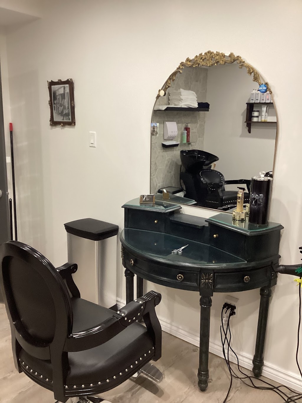 Kutting Crew | 16 Weatherwood Crescent, Ottawa, ON K2E 7C6, Canada | Phone: (613) 567-6767