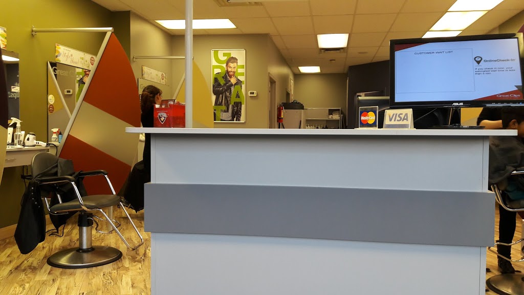 Great Clips | 12518 Harris Rd, Pitt Meadows, BC V3Y 2J4, Canada | Phone: (604) 465-6372
