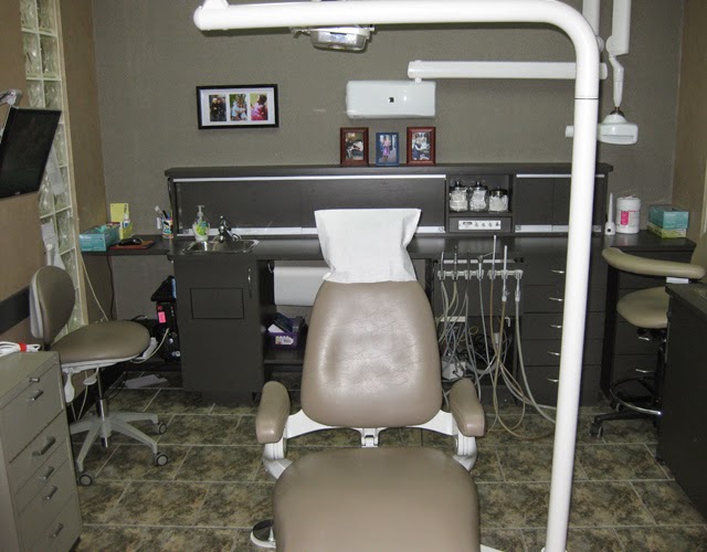 Fairview Mall Dental Centre | dentist | 285 Geneva St, St. Catharines, ON L2N 2G1, Canada | 9059375055 OR +1 905-937-5055