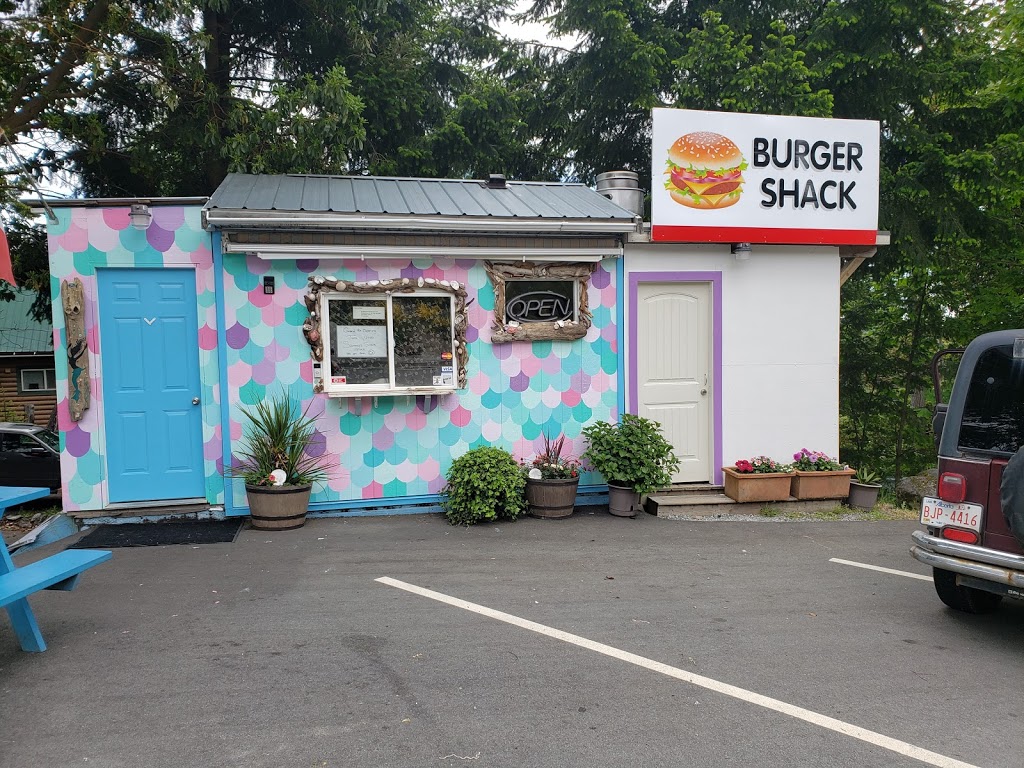 Sammys Snack shack | 231 Trans-Canada Hwy, Malahat, BC V0R 2L0, Canada | Phone: (250) 590-6055