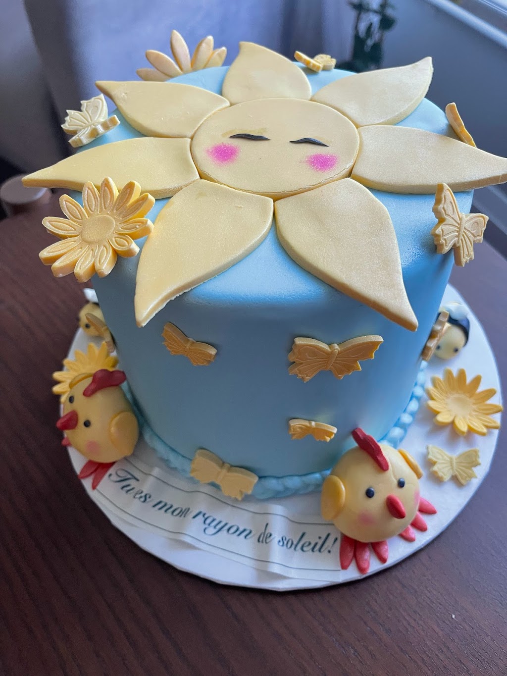 CakeToronto Bakery | 183 Ridge Rd, Bolton, ON L7E 4V5, Canada | Phone: (647) 687-0774