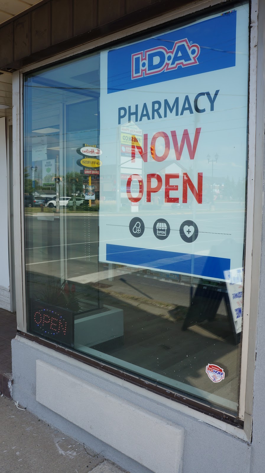 Welland Life Compounding Pharmacy IDA | 838 Ontario Rd, Welland, ON L3B 5E2, Canada | Phone: (905) 714-0990
