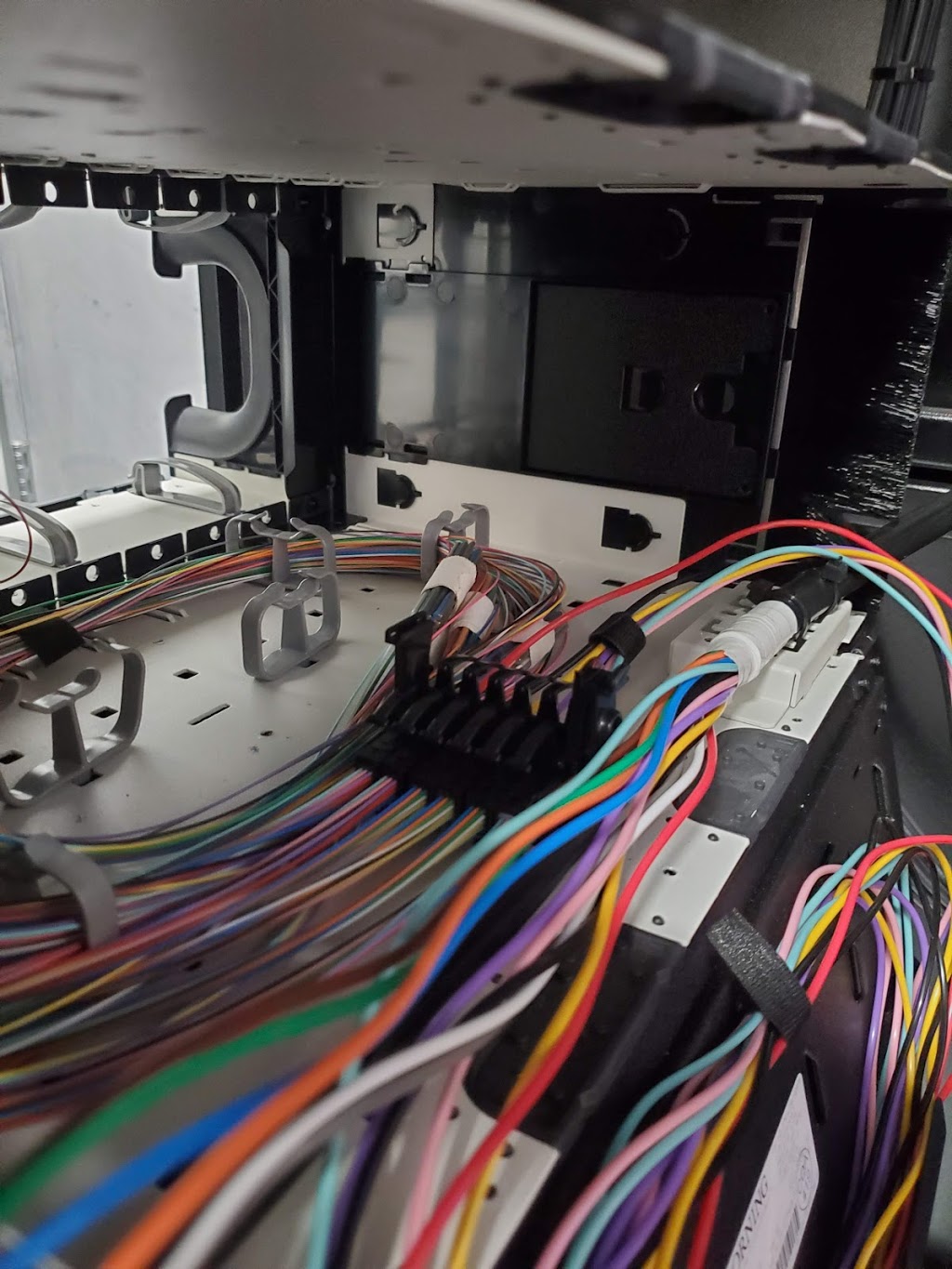Pro Team Cabling | 31 Hillsmount Rd, London, ON N6K 1W1, Canada | Phone: (519) 902-9232