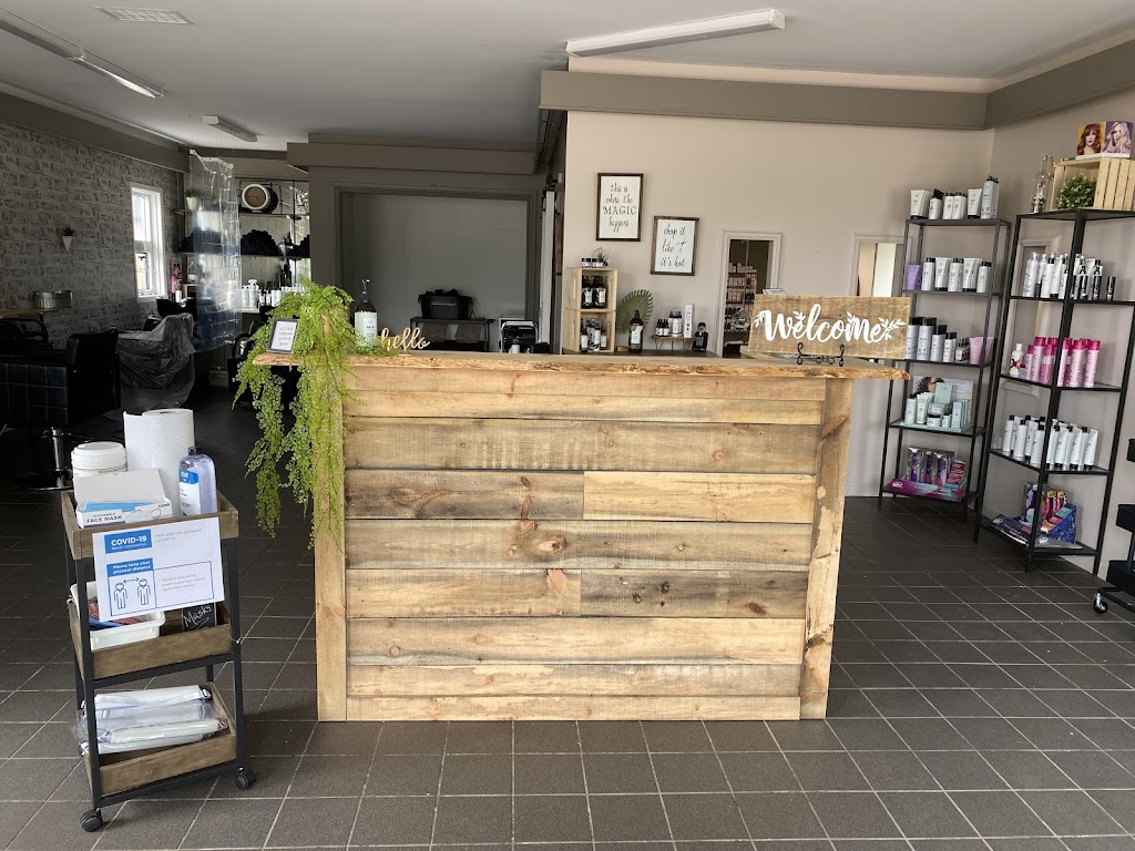 Valley Hair Artistry | 1314 Pembroke St W, Pembroke, ON K8A 7A2, Canada | Phone: (613) 732-1818