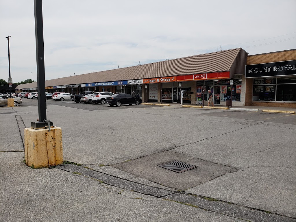 Mount Royal Plaza | 2031 Mt Forest Dr, Burlington, ON L7P 1H4, Canada | Phone: (905) 639-7426