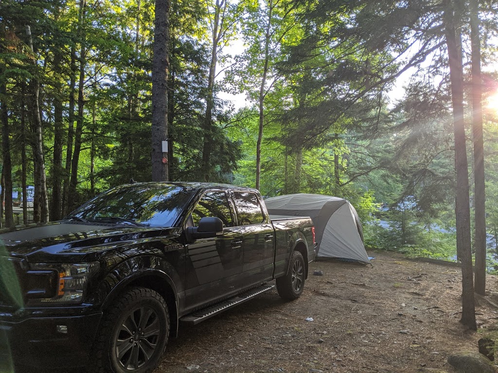 Oakhill Pines Camp & Trailer Park Ltd | 388 Oakhill Rd, Oak Hill, NS B4V 0C8, Canada | Phone: (902) 543-2885