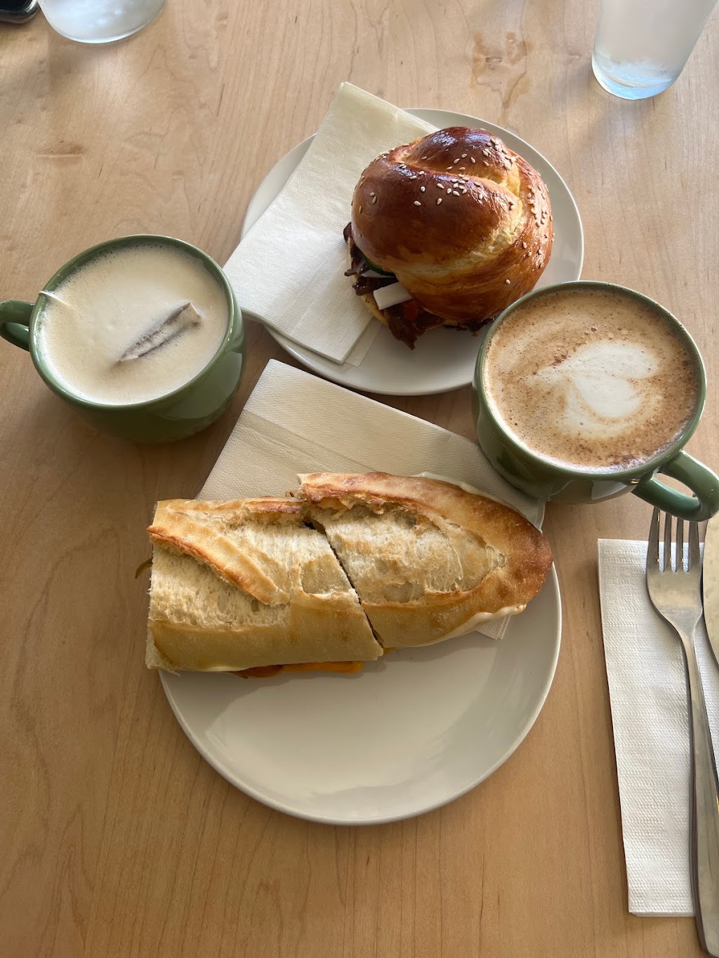 The Osney Café & Social | 5783 Charles St, Halifax, NS B3K 1K7, Canada | Phone: (902) 448-7833