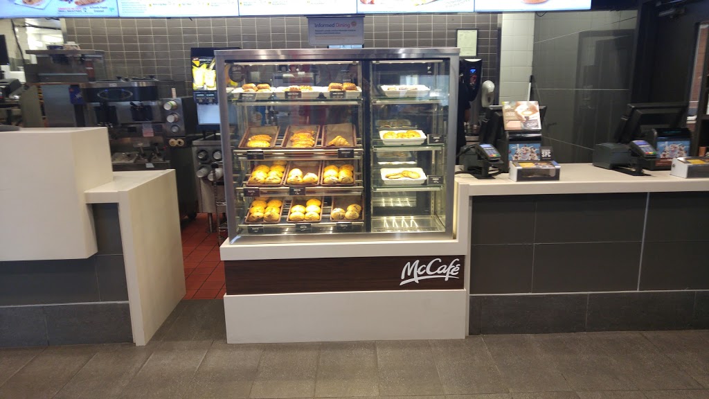 McDonalds | 425 Nathaniel St, Winnipeg, MB R3M 3X1, Canada | Phone: (204) 949-6031
