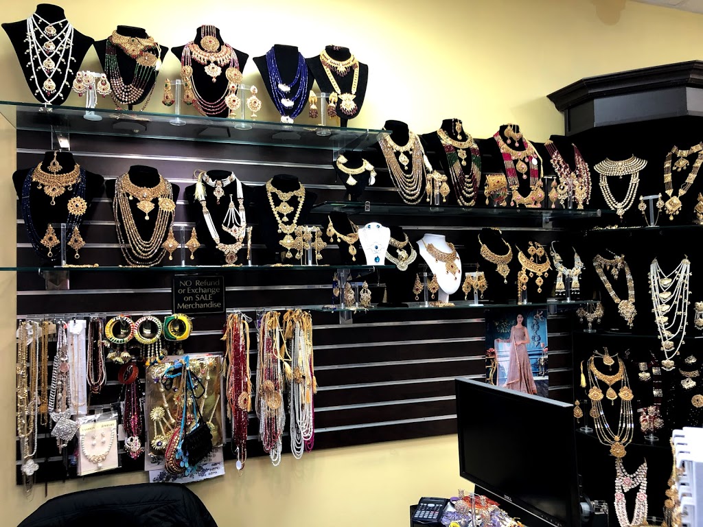 Miss Fashion Boutique | 160 New Delhi Dr #26, Markham, ON L3S 0B6, Canada | Phone: (905) 294-6666