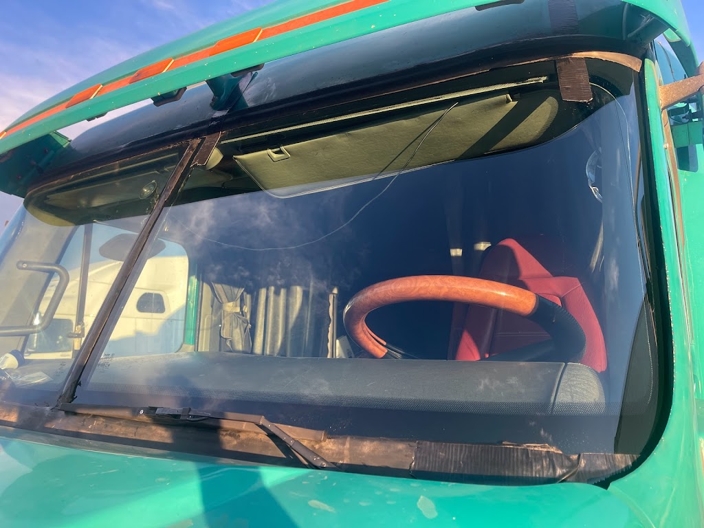 Allstar windshield ltd | 265 Skyview Ranch Way, Calgary, AB T3N 0A9, Canada | Phone: (587) 586-9001