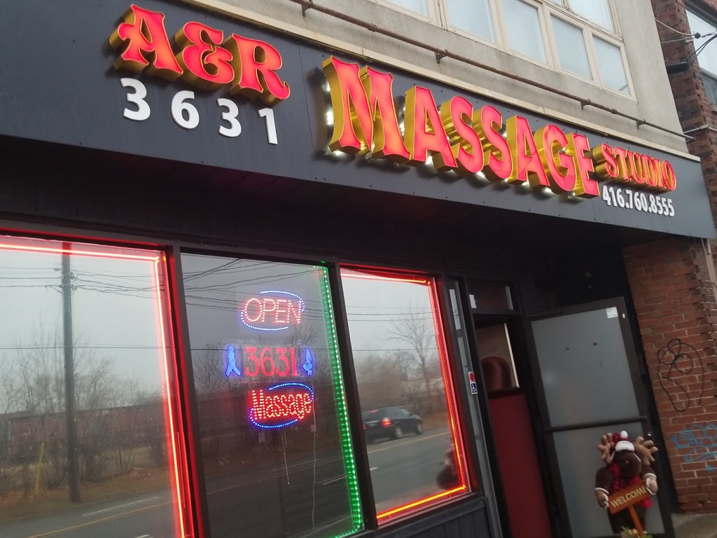 A & R Massage Studio | 3631 Dundas St W, York, ON M6S 2T2, Canada | Phone: (416) 760-8555