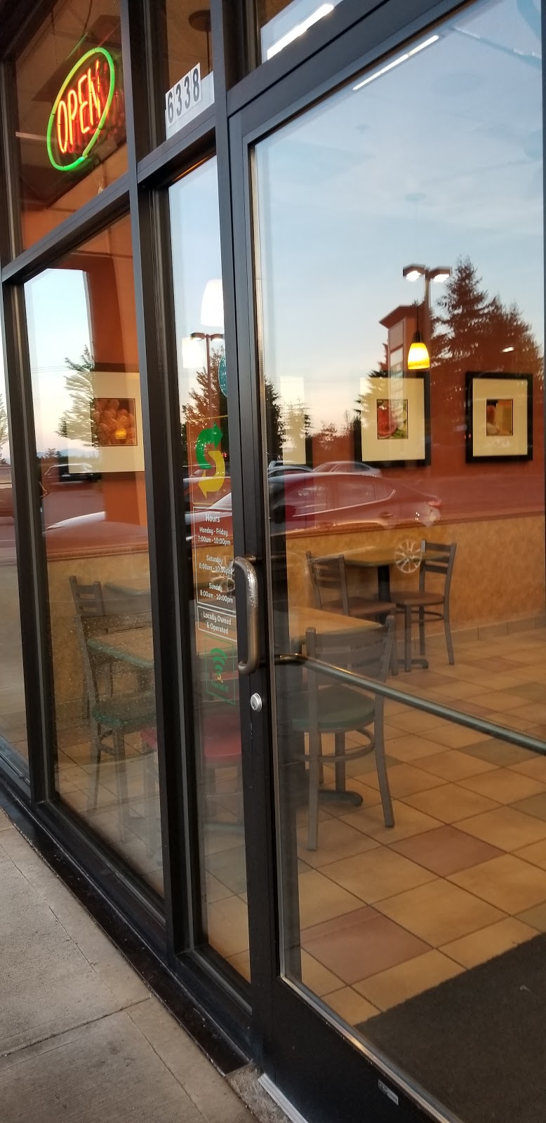 Subway | 6338 Metral Dr Unit #1, Nanaimo, BC V9T 2L9, Canada | Phone: (250) 933-1000