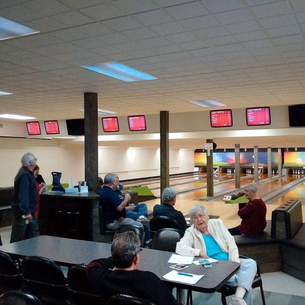 Bowlers Lanes | 93 6 Ave, Gimli, MB R0C 1B0, Canada | Phone: (204) 642-6837