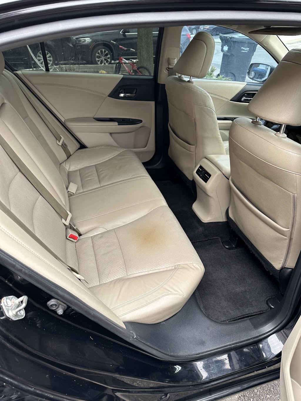 Professor Detailing | 11 Remembrance Rd, Brampton, ON L7A 0A7, Canada | Phone: (437) 988-4992