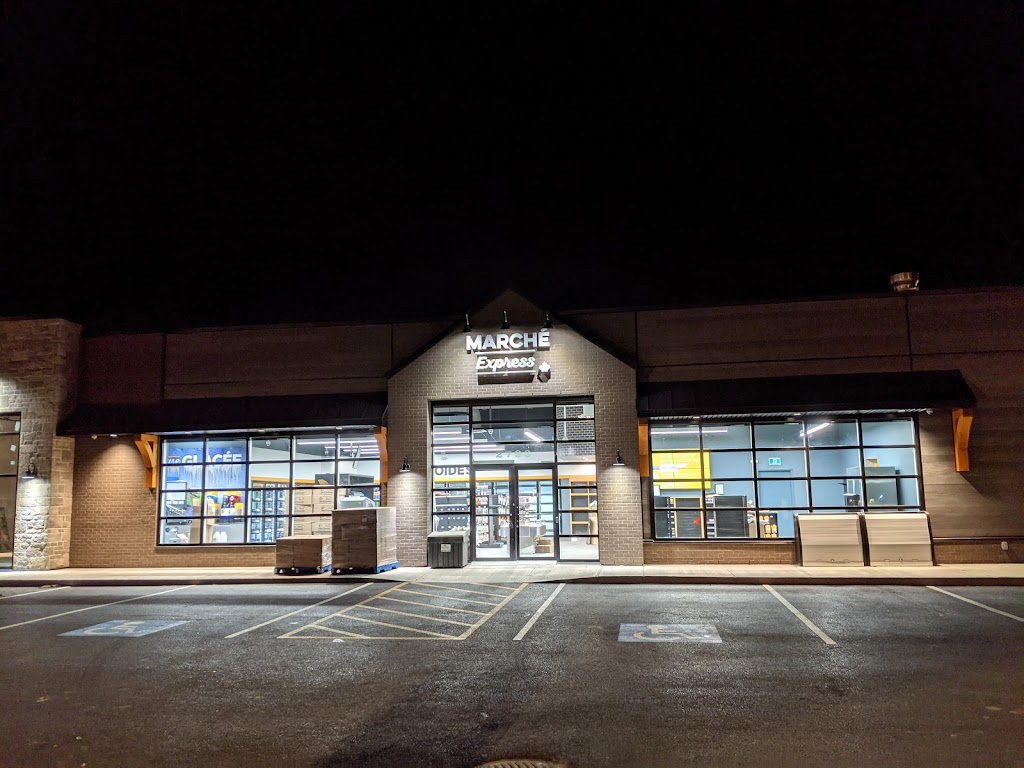 Marché Express - Convenience Store | 2793 Bd du Curé Labelle, Prévost, QC J0R 1T0, Canada | Phone: (450) 224-2125