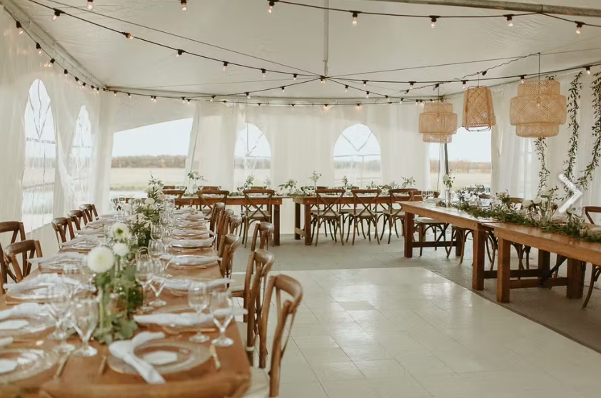 Greenview Paradise | 240 Greenview Rd, Winnipeg, MB R2N 4C6, Canada | Phone: (431) 374-2257