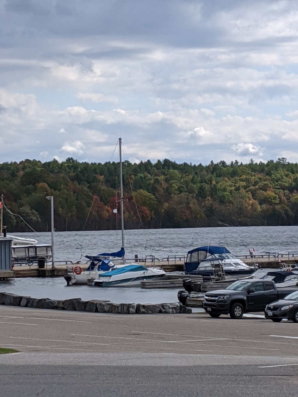 Boston Pizza | 10 Bay St, Parry Sound, ON P2A 1S3, Canada | Phone: (705) 996-0260
