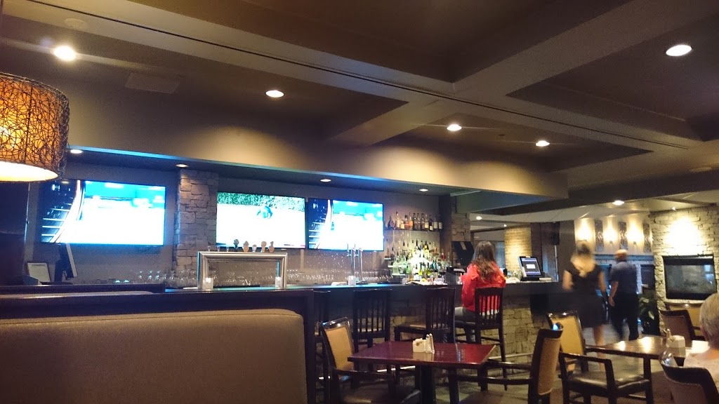 Coast Capri Hotel | 1171 Harvey Ave, Kelowna, BC V1Y 6E8, Canada | Phone: (250) 860-6060