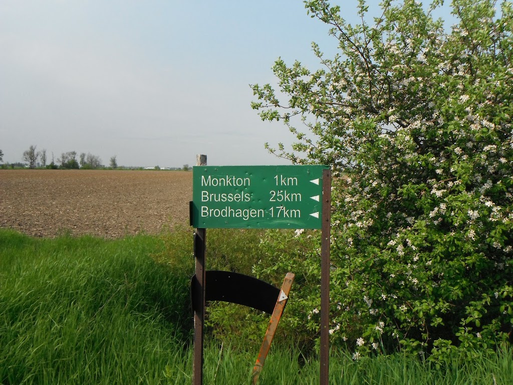 Perth Harvest Pathway Trailhead - G2G Trail | Monkton, ON N0K 1P0, Canada