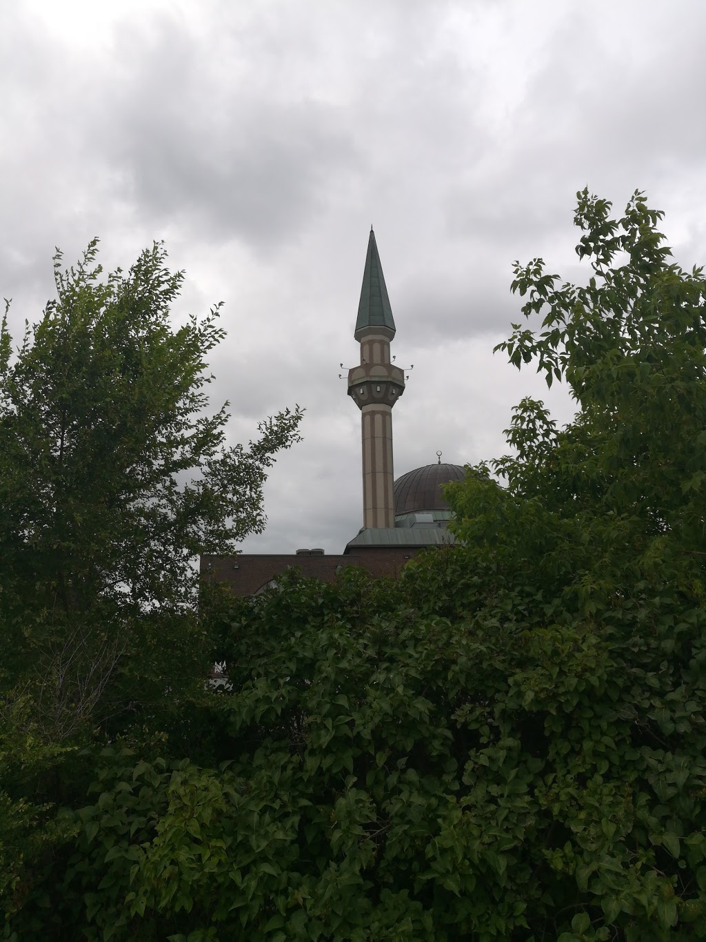 Ottawa Muslim Association | 251 Northwestern Ave, Ottawa, ON K1Y 0M1, Canada | Phone: (613) 722-8763