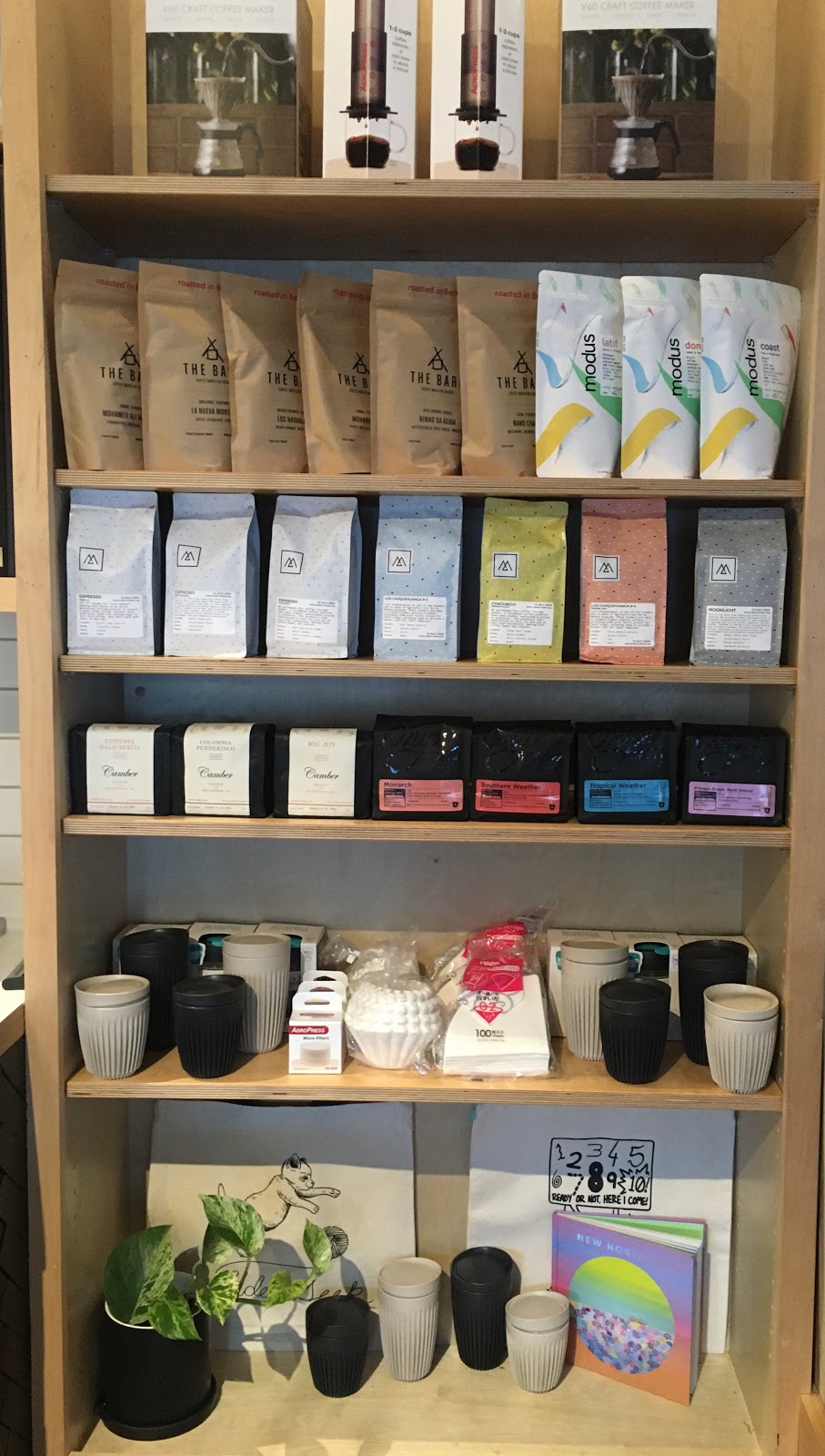 Hide + Seek Coffee Fairfield | 1839 Fairfield Rd, Victoria, BC V8S 1G9, Canada | Phone: (778) 265-0642