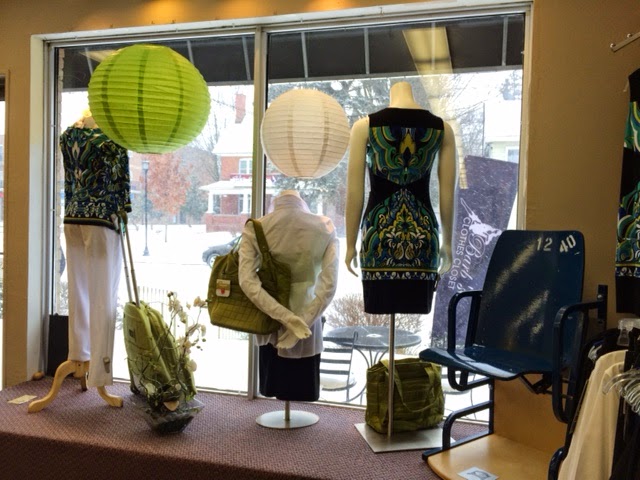 Barbs Clothes Closet | 124 Victoria St W, Alliston, ON L9R 1L7, Canada | Phone: (705) 435-9895