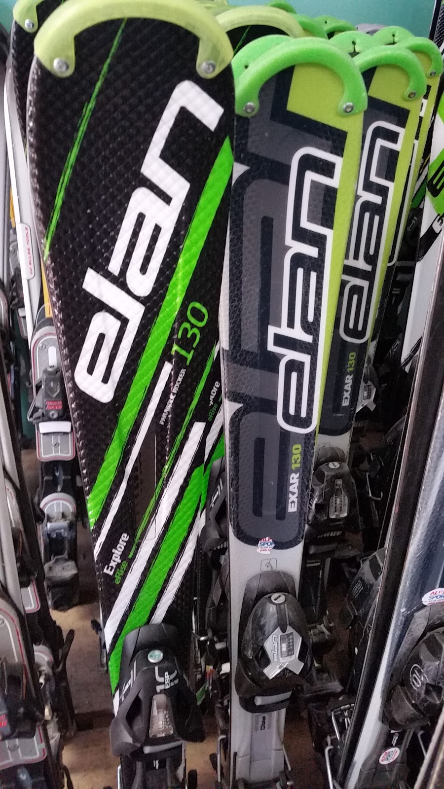 Alpine Sports Blue Mountain | 796437 Grey County Rd 19, The Blue Mountains, ON L9Y 0N8, Canada | Phone: (705) 446-0900