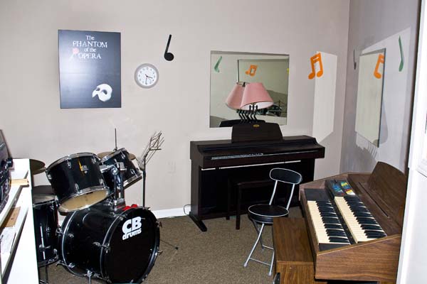 Rising Star Performing Arts | 937 Centre Rd RR2, Hamilton, ON L8N 2Z7, Canada | Phone: (905) 689-3222