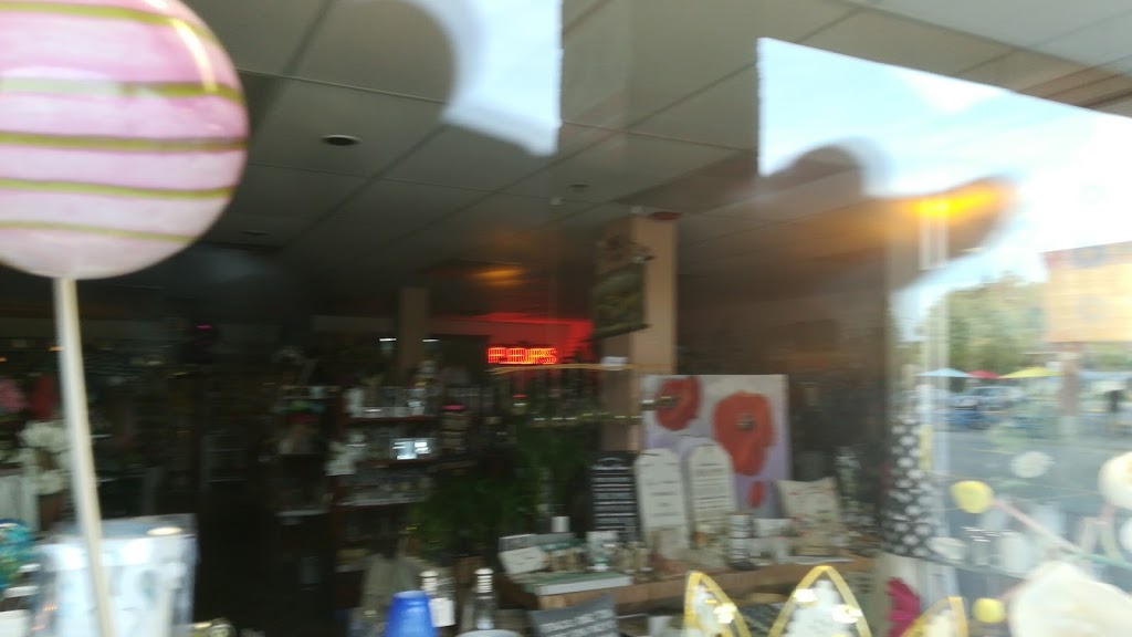 fleuriste st-françois | 600 Montée du Moulin, Laval, QC H7A 3B7, Canada | Phone: (450) 665-1515