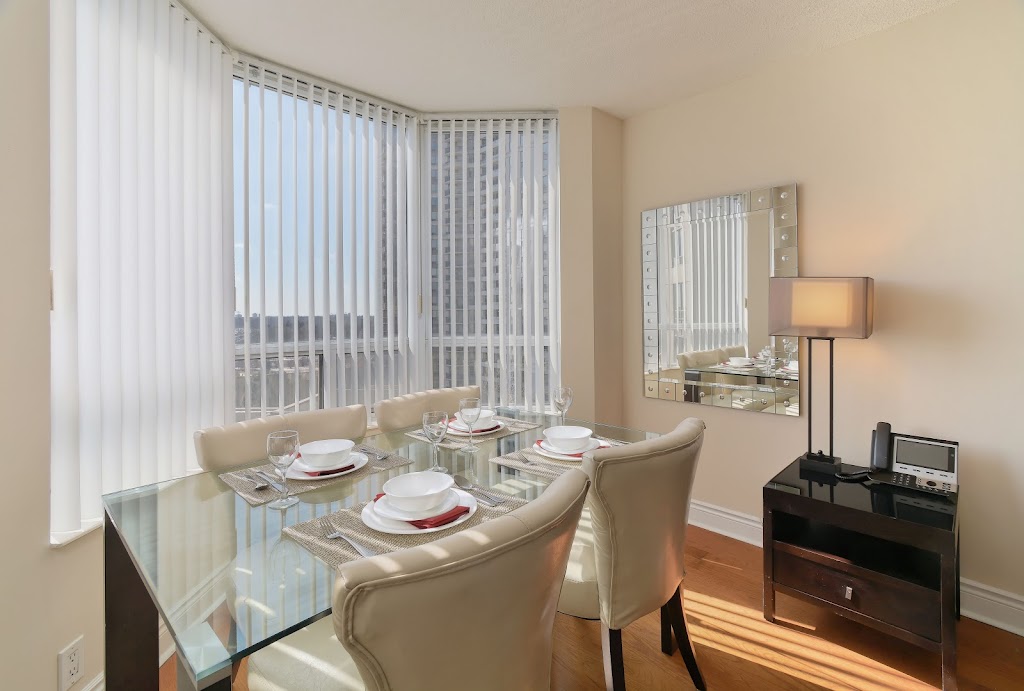 DelSuites | 80 Harrison Garden Blvd Suite 825, North York, ON M2N 7E3, Canada | Phone: (416) 296-8838