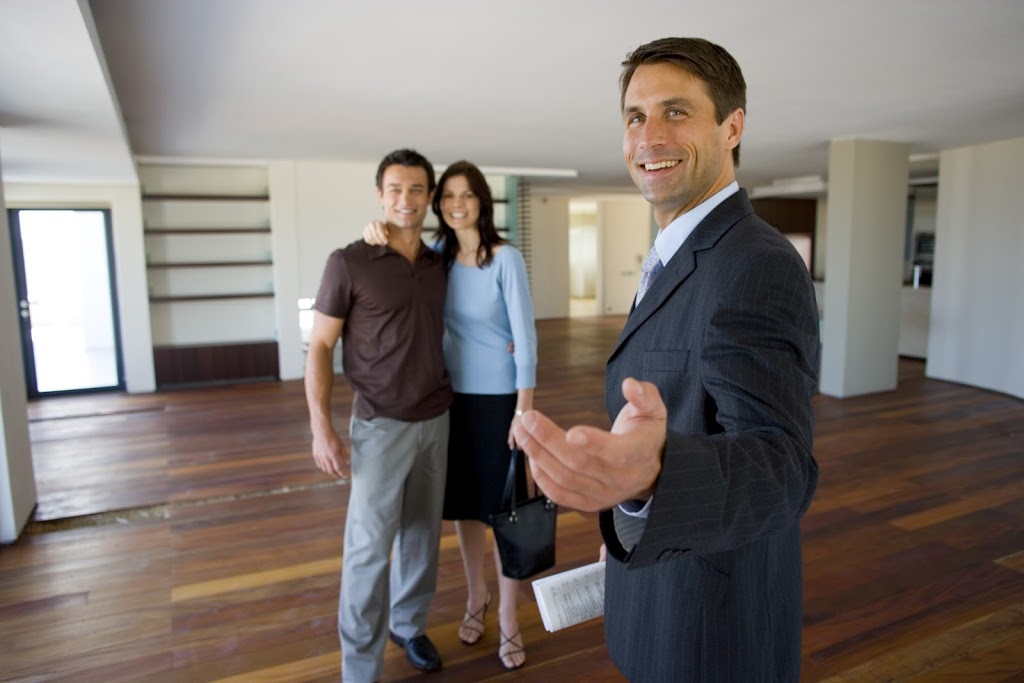 Ihomesgta | 8 Weldrick Rd W, Richmond Hill, ON L4C 3T8, Canada | Phone: (905) 883-3436