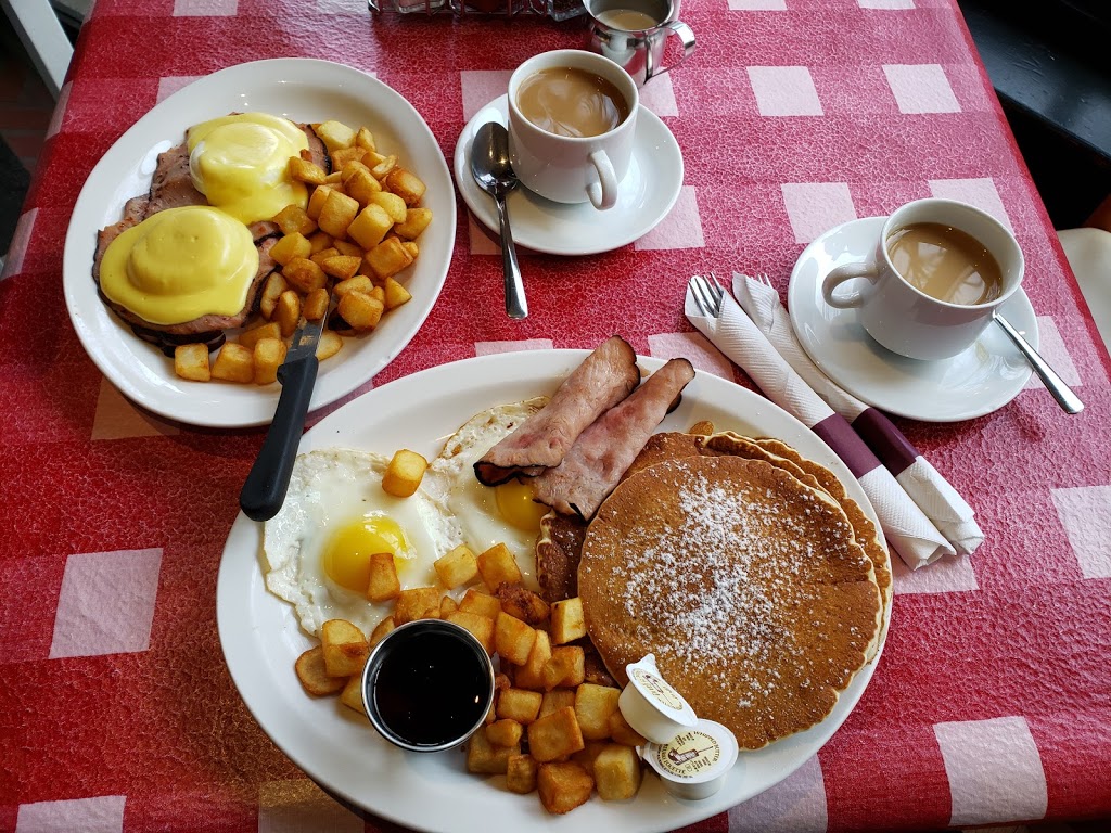 Cafe Zen On Yew | 1631 Yew St, Vancouver, BC V6K 3E6, Canada | Phone: (604) 731-4018