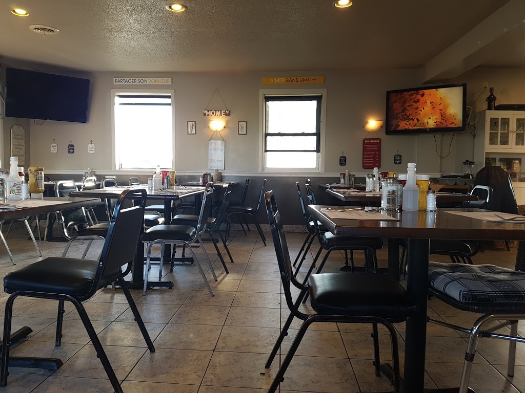 Le Hook, Resto Bar | 1220 Rue de Neuville, Gatineau, QC J8M 2E7, Canada | Phone: (819) 986-5555