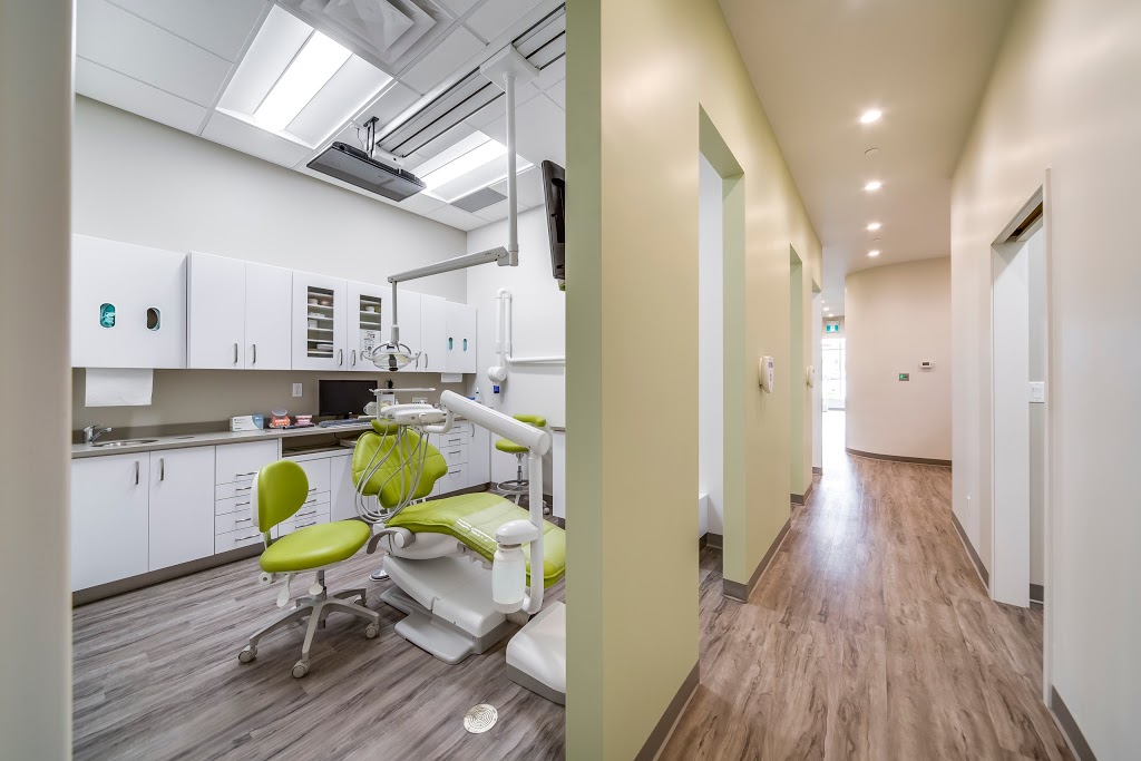 Essence Dental | 233 Earl Stewart Dr #6, Aurora, ON L4G 7Y3, Canada | Phone: (905) 503-8686