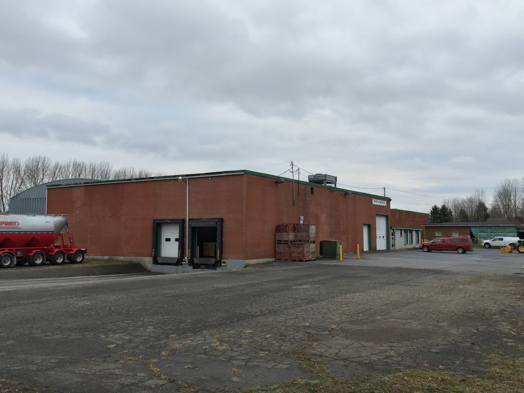Entrepot AC LAnge-Gardien | 135 Rue Saint Hubert, Ange-Gardien, QC J0E 1E0, Canada | Phone: (450) 293-1770