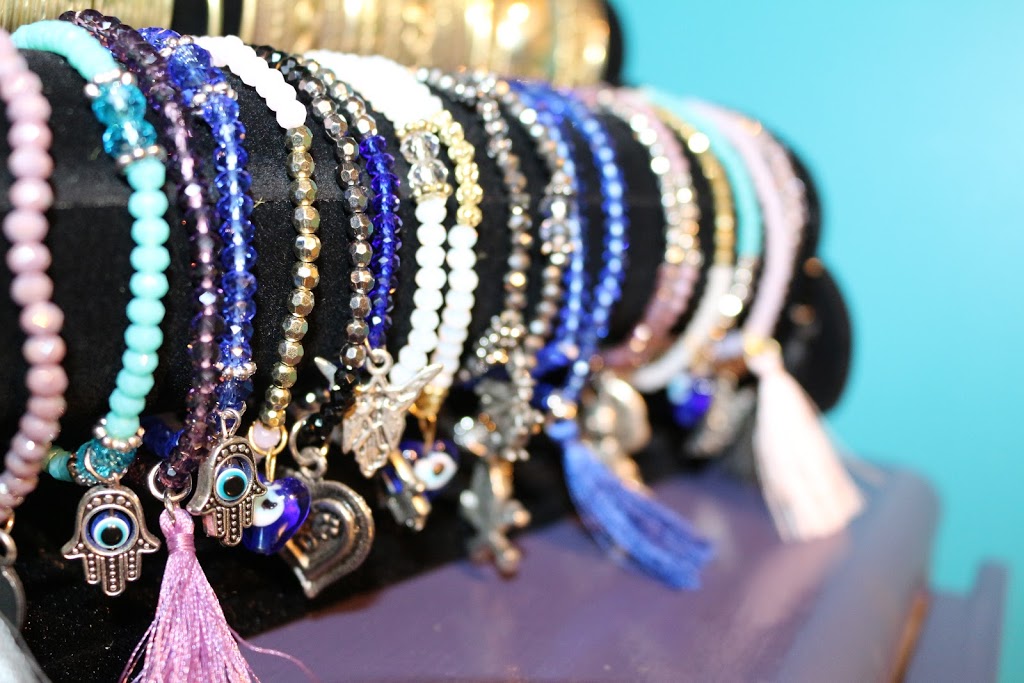 Obskurah Bazaar | 116 Ottawa St N, Hamilton, ON L8H 3Z1, Canada | Phone: (905) 928-5268