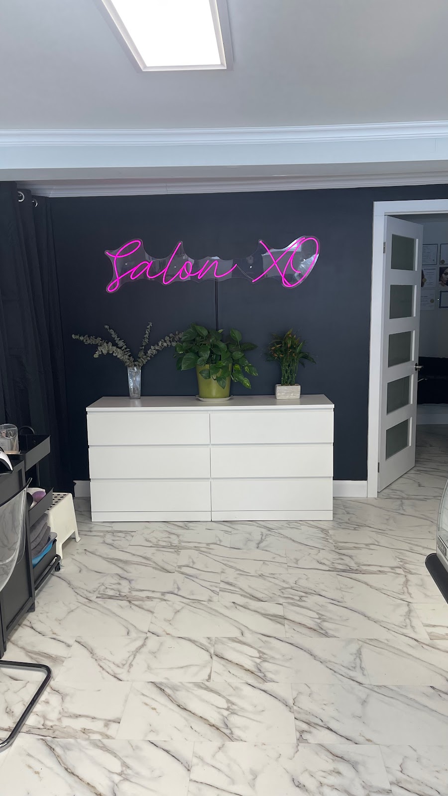 Salon XO | 244 Rue Ellice, Beauharnois, QC J6N 1W9, Canada | Phone: (450) 225-4511
