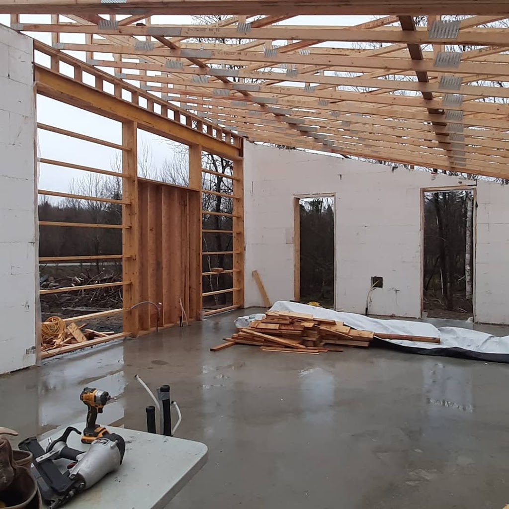 Parrott Renovations | Line Hill Rd, Huntsville, ON P1H 2N5, Canada | Phone: (705) 706-1912