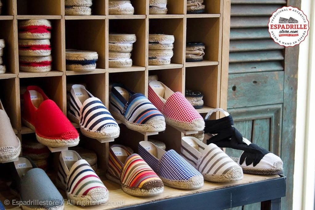 DIEGOS® - Espadrilles - | 3 Boulevard Clairevue O, Saint-Bruno-de-Montarville, QC J3V 1P7, Canada | Phone: (450) 905-0999