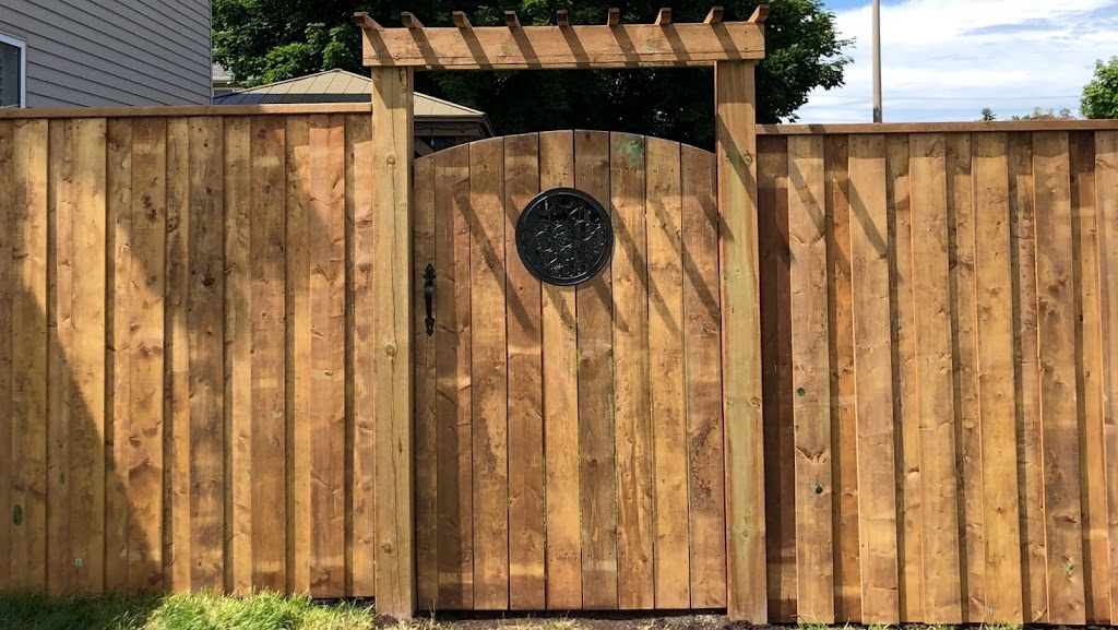 BCB Fencing | 78 Elliott St, Cambridge, ON N1R 2J8, Canada | Phone: (226) 972-2134