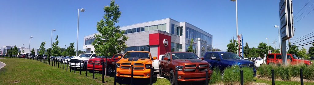 Boucherville Chrysler | 1561 Rue Ampère, Boucherville, QC J4B 5Z5, Canada | Phone: (888) 894-7852