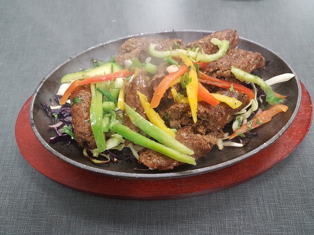 Indian Curry and Grill House | 311 Blake St, Barrie, ON L4M 1K7, Canada | Phone: (705) 915-1600