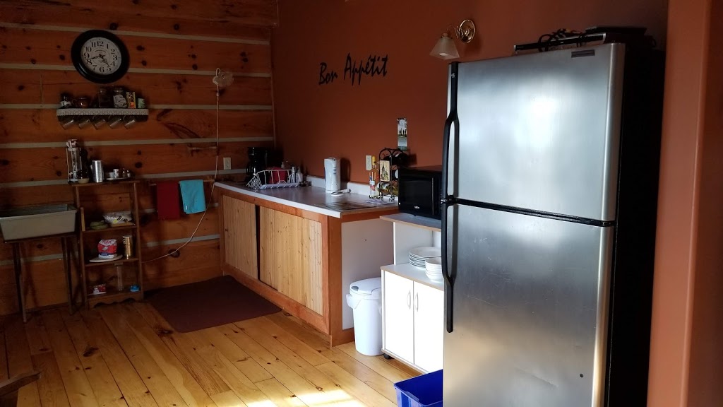 Bye the Bay Bed and Breakfast | 18288 Kent Bridge Rd, Morpeth, ON N0P 1X0, Canada | Phone: (905) 805-5652