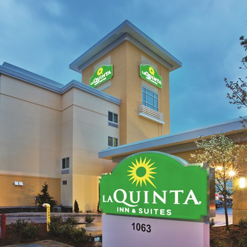 La Quinta by Wyndham Bellingham | 1063 W Bakerview Rd, Bellingham, WA 98226, USA | Phone: (360) 738-7088
