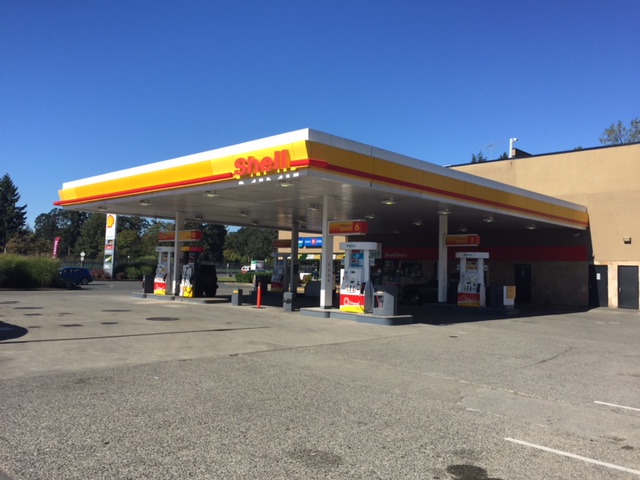 Shell | 1016 McCallum Rd, Victoria, BC V9B 4C6, Canada | Phone: (250) 474-5621